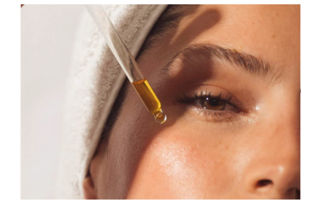 8 Huiles Super, 1 Produit Indispensable pour une Peau Radieuse