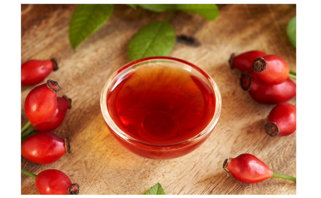 L’huile de rose musquée : le secret régénérant qui manquait à votre routine