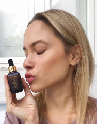 Unisciti alla nostra famiglia di oltre 100.000 donne felici