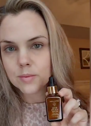 Unisciti alla nostra famiglia di oltre 100.000 donne felici